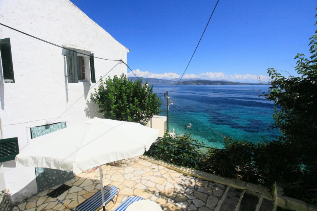 Sea Front Studio Alexandra Nisaki (Corfu) Exterior foto